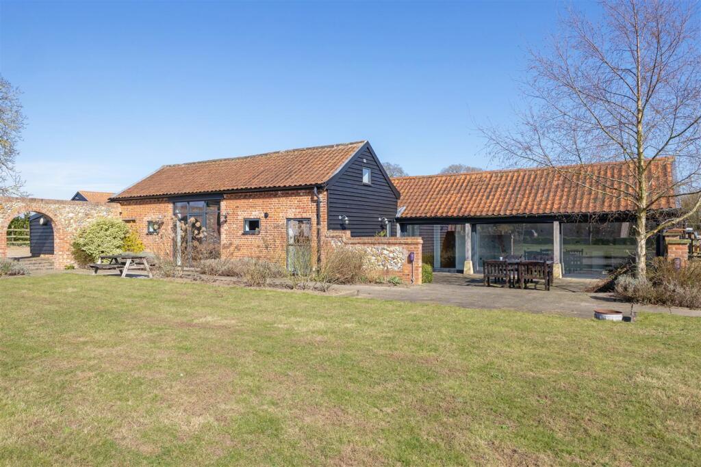 2 bed Detached for rent in Cawston. From AbbotFox - Norwich