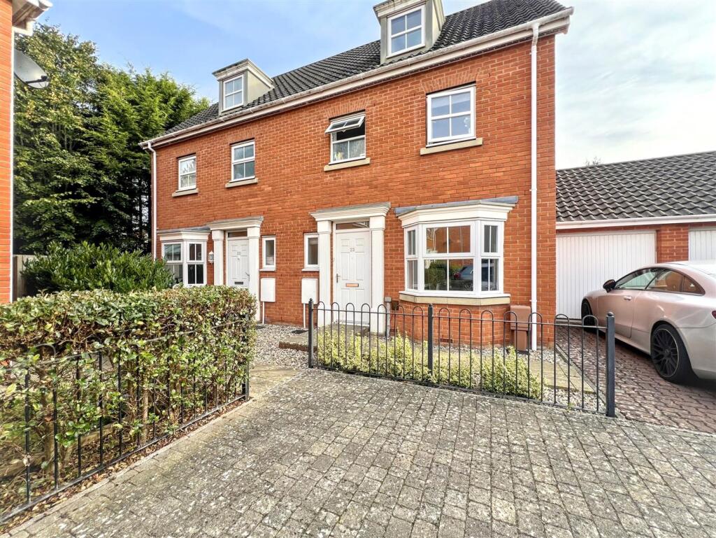 4 bed Semi Detached for rent in Colney. From AbbotFox - Norwich
