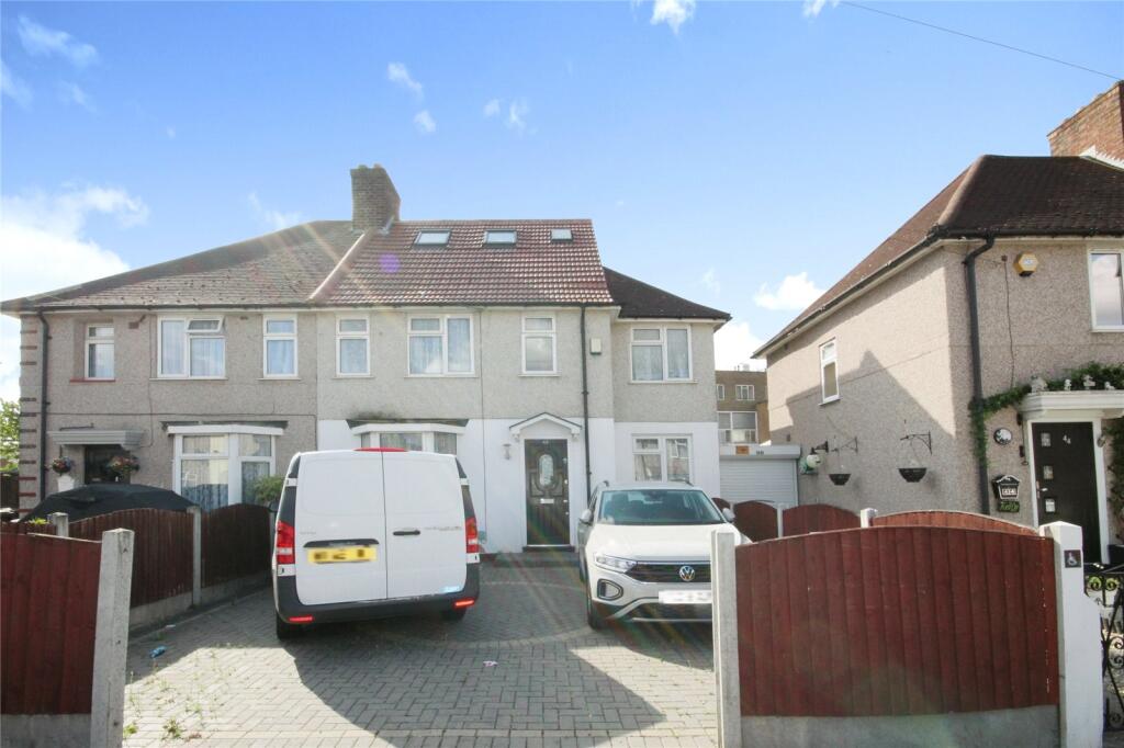 6 bed Semi Detached for rent in Dagenham. From Balgores - Dagenham - Lettings