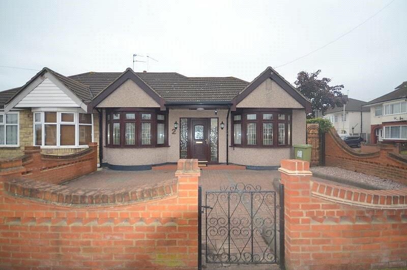 3 bed Bungalow for rent in Hornchurch. From Balgores - Hornchurch