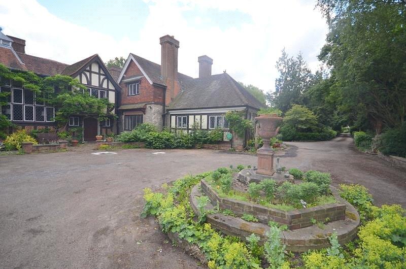 2 bed Detached for rent in Hornchurch. From Balgores - Hornchurch Lettings