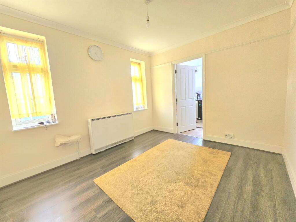 2 bed Apartment for rent in Hornchurch. From Balgores - Hornchurch Lettings