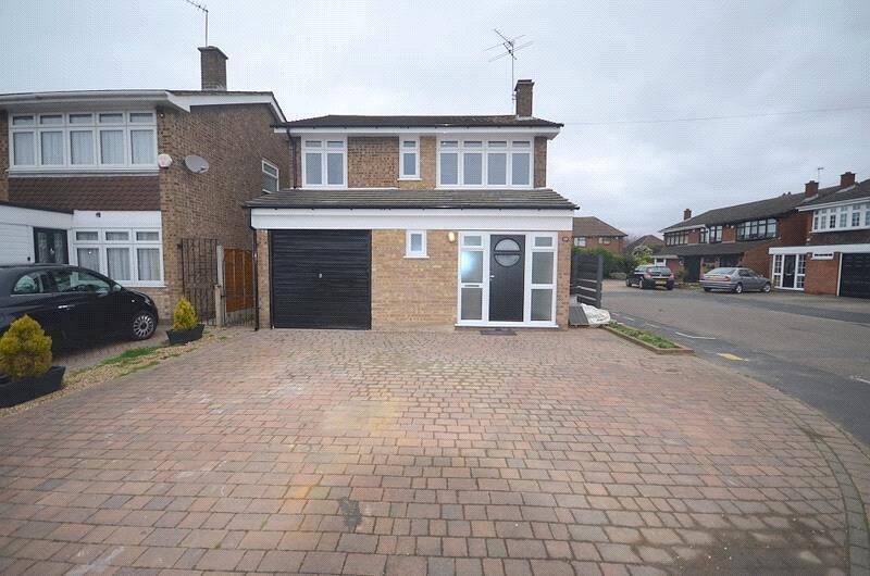 4 bed Detached for rent in Dagenham. From Balgores - Hornchurch Lettings 4 bed Detached for rent in Dagenham. From Balgores - Hornchurch Lettings