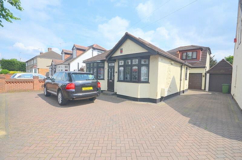 5 bed Bungalow for rent in Hornchurch. From Balgores - Hornchurch Lettings 5 bed Bungalow for rent in Hornchurch. From Balgores - Hornchurch Lettings