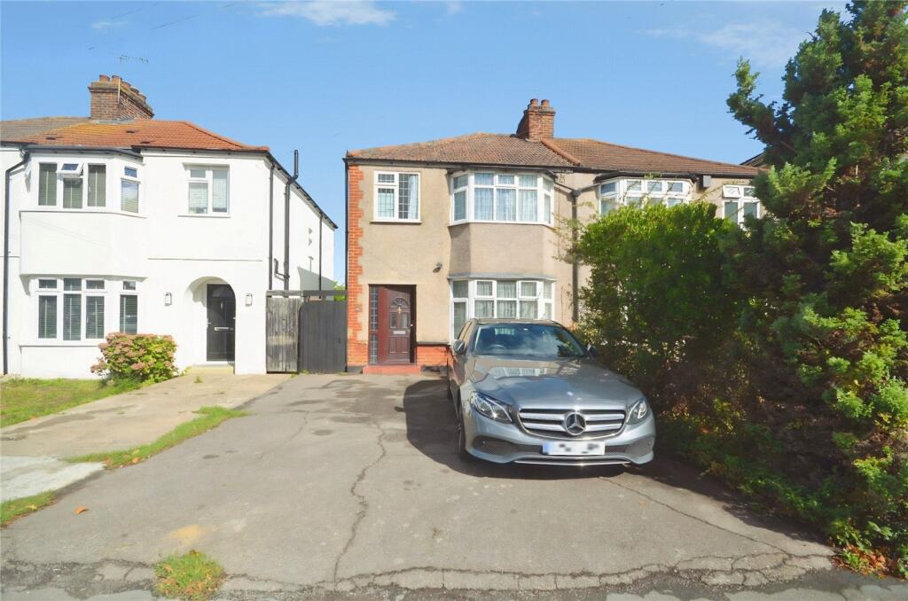 3 bed Semi Detached for rent in Hornchurch. From Balgores - Hornchurch Lettings