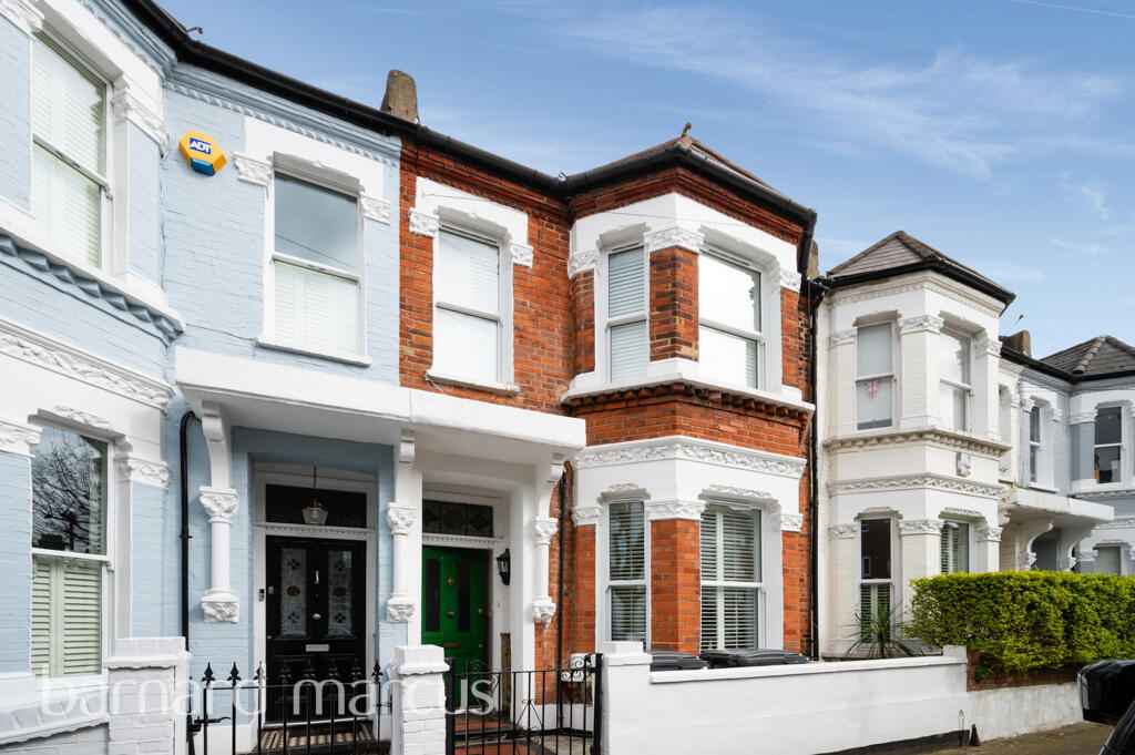8 bed Detached House for rent in Battersea. From Barnard Marcus Lettings - Battersea Lettings