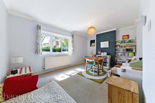 1 bed 1st Floor Flat for rent in Wandsworth. From Barnard Marcus Lettings - Battersea Lettings