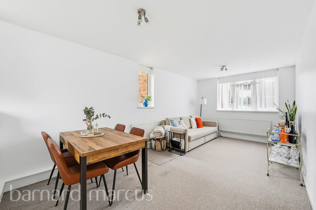1 bed 1st Floor Flat for rent in Battersea. From Barnard Marcus Lettings - Battersea Lettings