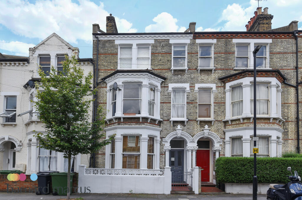 2 bed Flat for rent in Clapham. From Barnard Marcus Lettings - Clapham Lettings