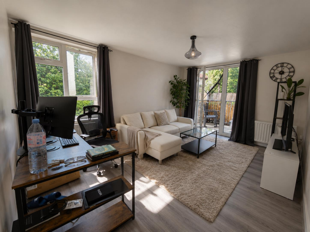 1 bed 1st Floor Flat for rent in London. From Barnard Marcus Lettings - Clapham Lettings