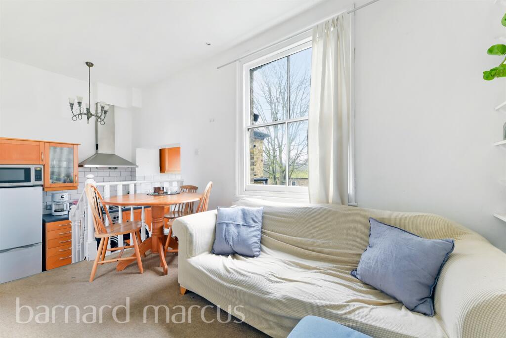 2 bed 1st Floor Flat for rent in London. From Barnard Marcus Lettings - Clapham Lettings 2 bed 1st Floor Flat for rent in London. From Barnard Marcus Lettings - Clapham Lettings
