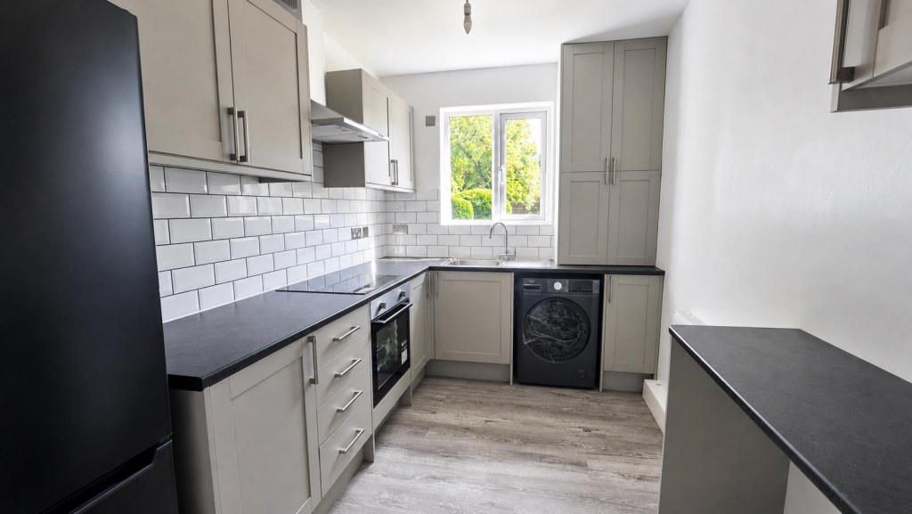 2 bed 1st Floor Flat for rent in London. From Barnard Marcus Lettings - Clapham Lettings