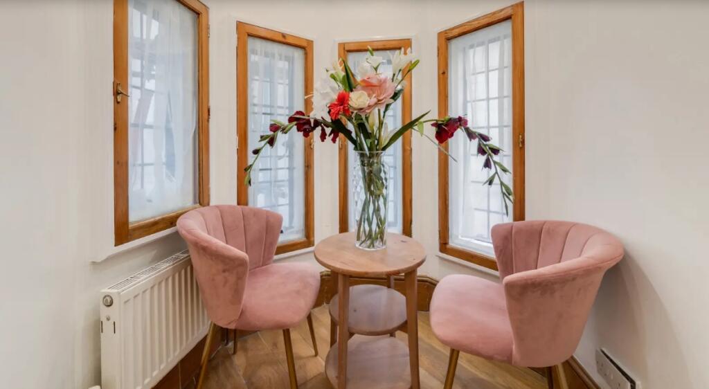2 bed Apartment for rent in London. From Barnard Marcus - Covent Garden