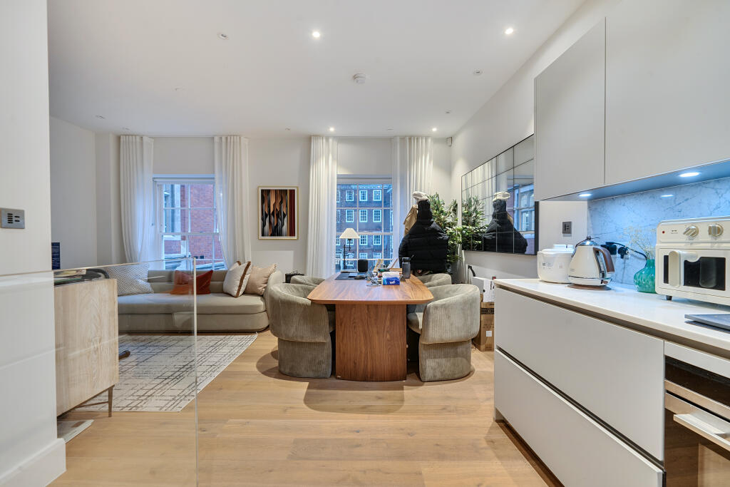 1 bed Apartment for rent in London. From Barnard Marcus - Covent Garden