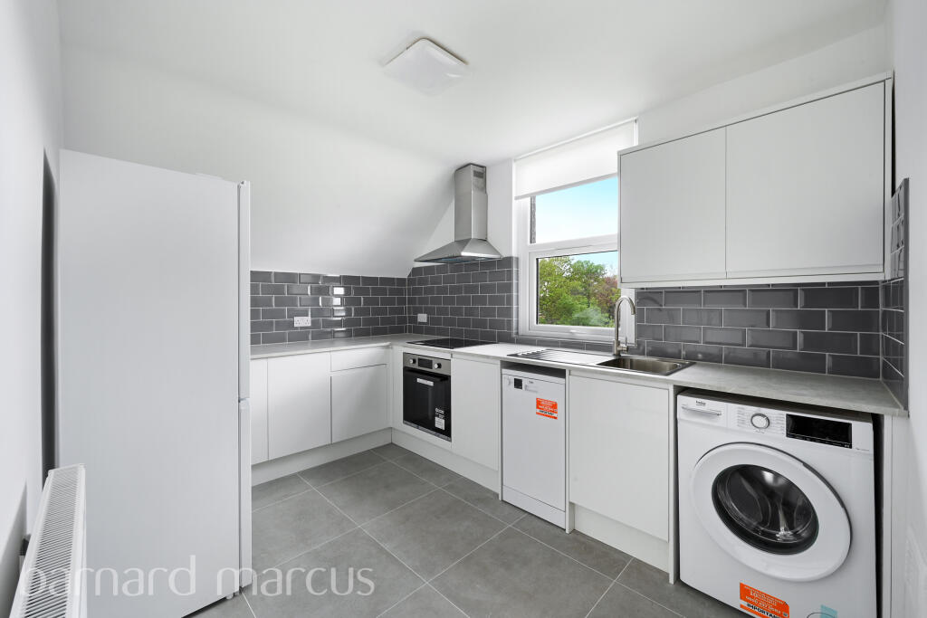 2 bed 1st Floor Flat for rent in London. From Barnard Marcus Lettings - Croydon - Lettings