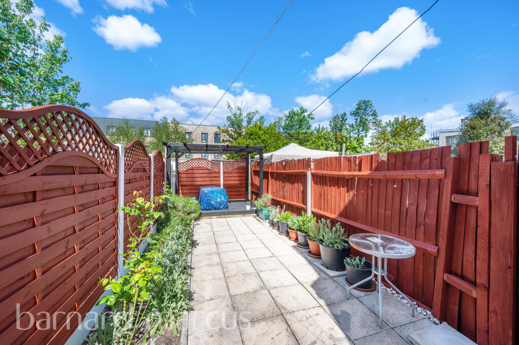 3 bed Annexe for rent in Croydon. From Barnard Marcus Lettings - Croydon - Lettings 3 bed Annexe for rent in Croydon. From Barnard Marcus Lettings - Croydon - Lettings