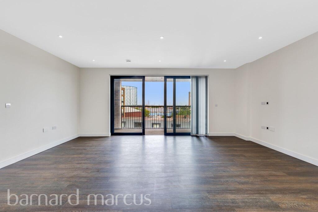 3 bed Apartment for rent in Croydon. From Barnard Marcus Lettings - Croydon - Lettings