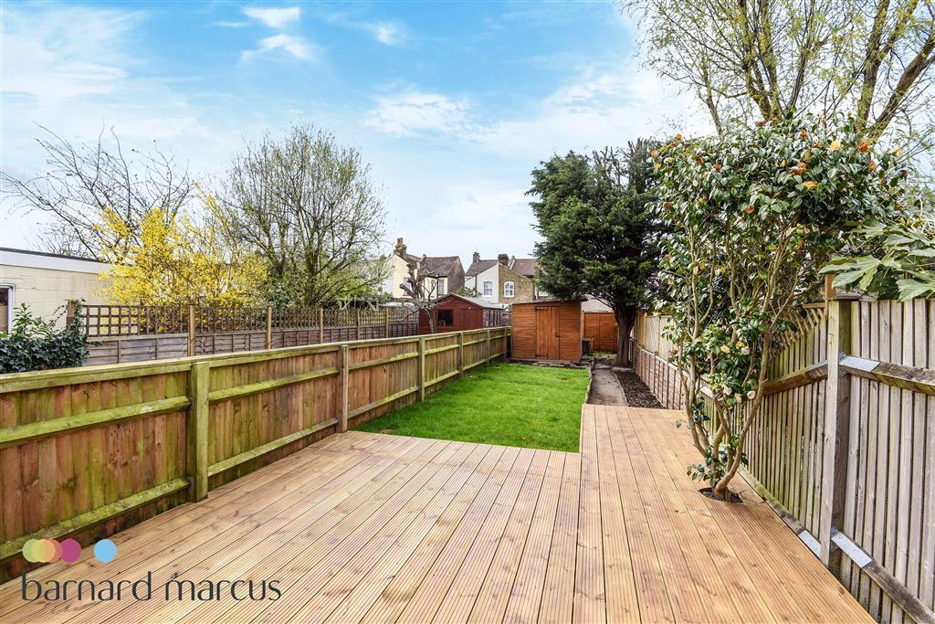 3 bed Mid Terraced House for rent in Croydon. From Barnard Marcus Lettings - Croydon - Lettings 3 bed Mid Terraced House for rent in Croydon. From Barnard Marcus Lettings - Croydon - Lettings