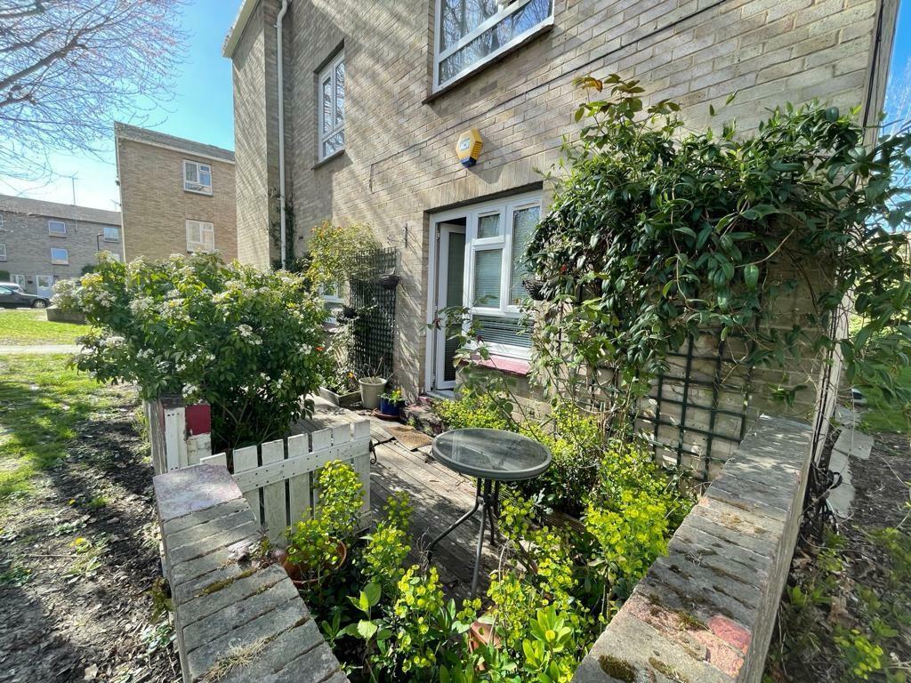 1 bed Apartment for rent in Greenford. From Barnard Marcus Lettings - Ealing Lettings