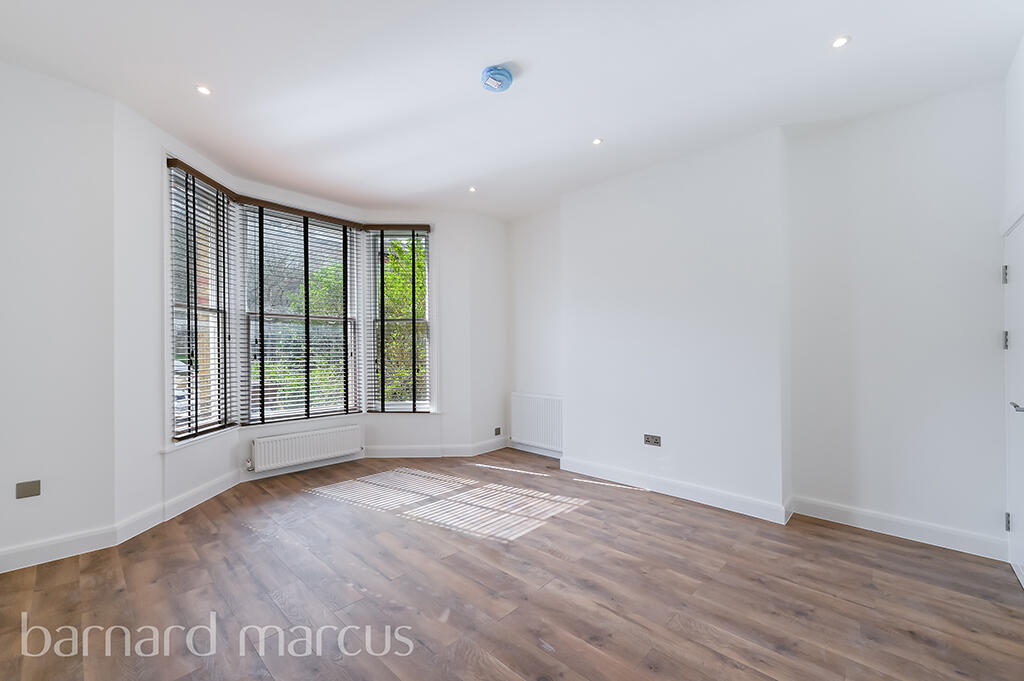 1 bed Apartment for rent in London. From Barnard Marcus Lettings - Ealing Lettings