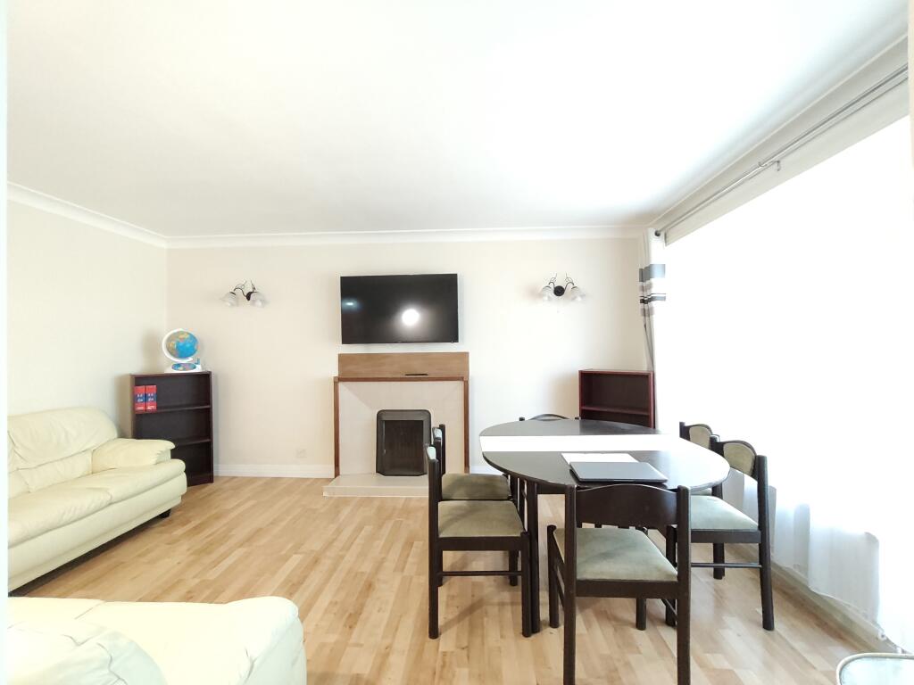 2 bed Annexe for rent in Acton. From Barnard Marcus Lettings - Ealing Lettings 2 bed Annexe for rent in Acton. From Barnard Marcus Lettings - Ealing Lettings