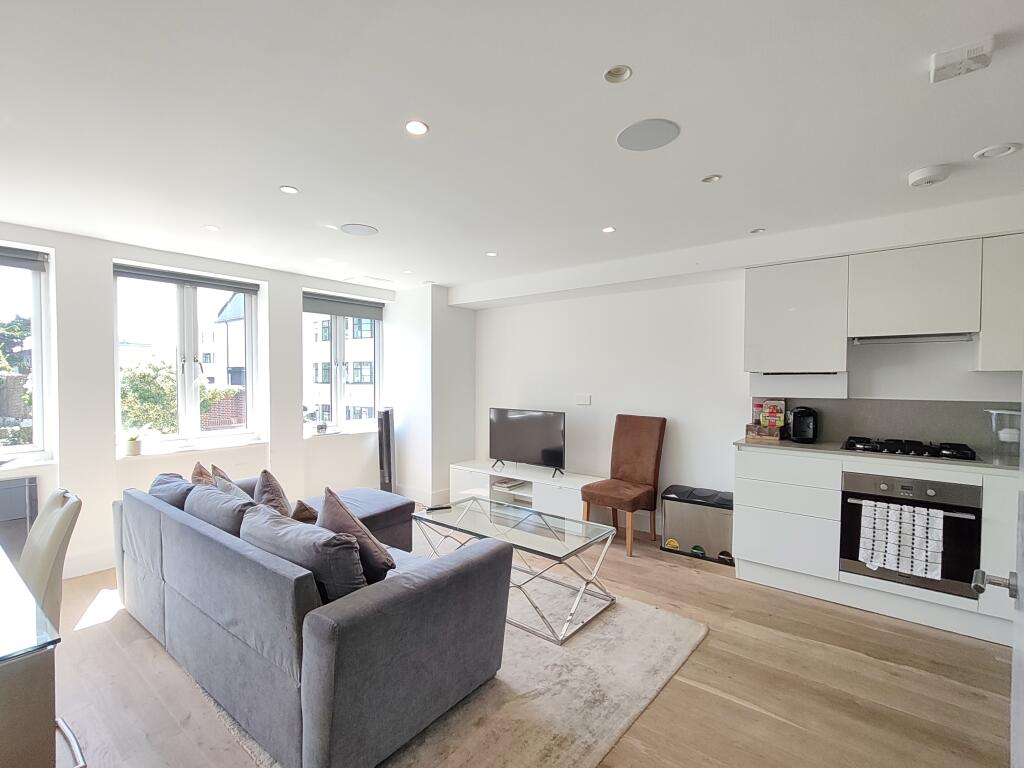 2 bed Apartment for rent in Acton. From Barnard Marcus Lettings - Ealing Lettings