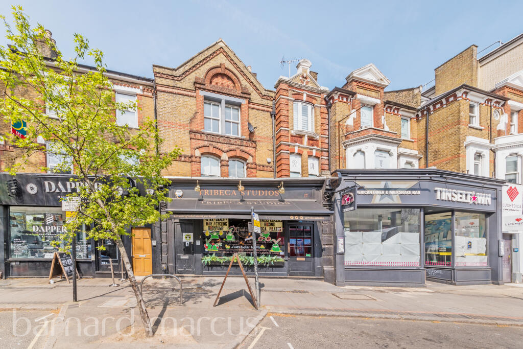 1 bed 1st Floor Flat for rent in Acton. From Barnard Marcus Lettings - Ealing Lettings