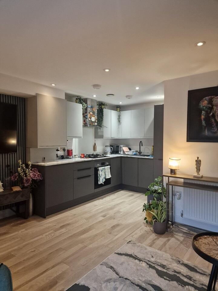1 bed 1st Floor Flat for rent in Southall. From Barnard Marcus Lettings - Ealing Lettings