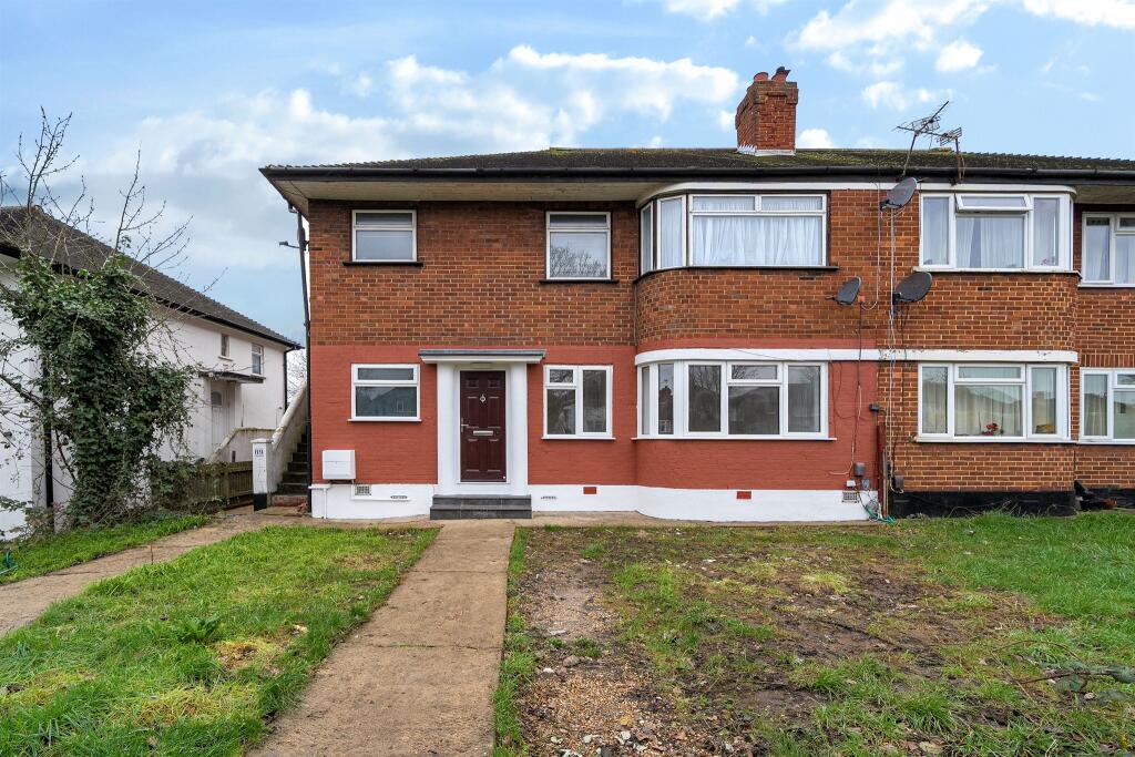 2 bed Apartment for rent in Greenford. From Barnard Marcus Lettings - Ealing Lettings 2 bed Apartment for rent in Greenford. From Barnard Marcus Lettings - Ealing Lettings
