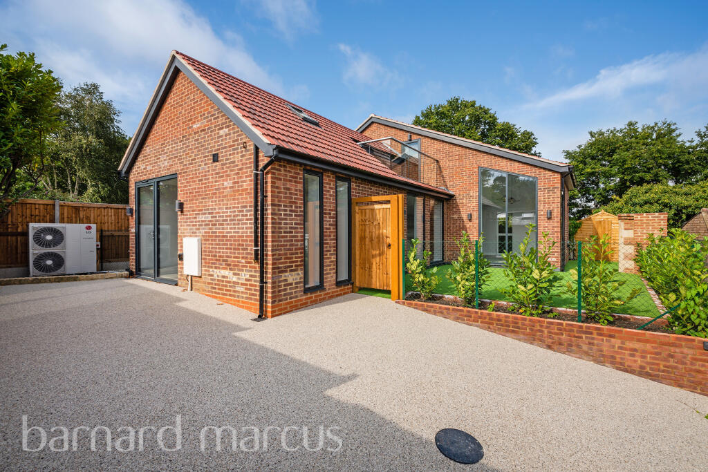 4 bed Detached for rent in Ewell. From Barnard Marcus Lettings - Epsom - Lettings 4 bed Detached for rent in Ewell. From Barnard Marcus Lettings - Epsom - Lettings