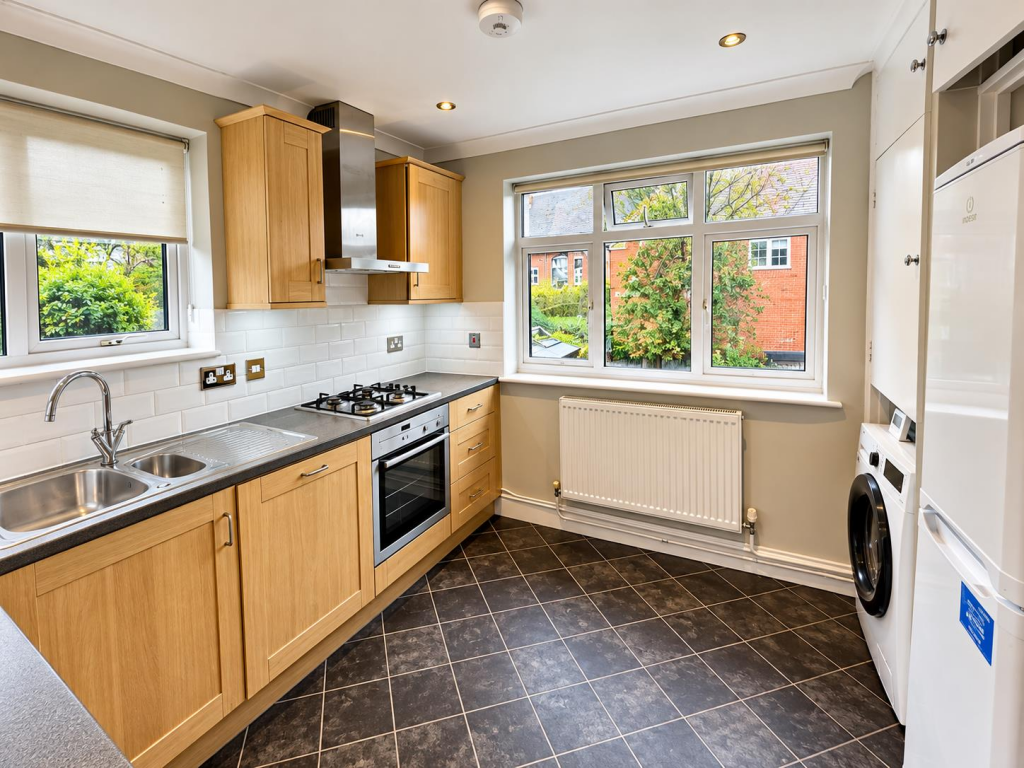 2 bed Annexe for rent in Langley Vale. From Barnard Marcus Lettings - Epsom - Lettings 2 bed Annexe for rent in Langley Vale. From Barnard Marcus Lettings - Epsom - Lettings