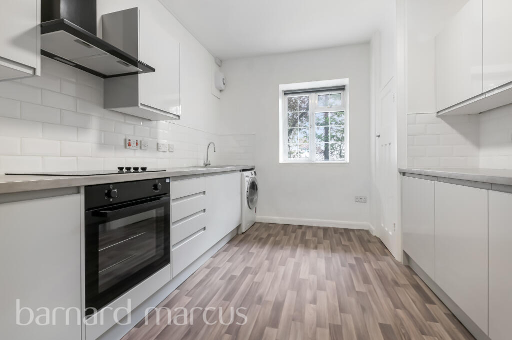 2 bed 1st Floor Flat for rent in Walton-on-Thames. From Barnard Marcus Lettings - Feltham Lettings