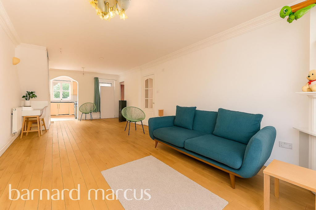 3 bed Detached for rent in Feltham. From Barnard Marcus Lettings - Feltham Lettings