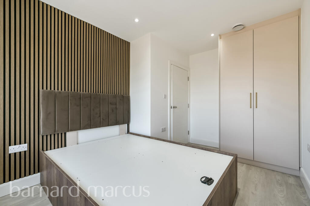 2 bed 1st Floor Flat for rent in Feltham. From Barnard Marcus Lettings - Feltham Lettings