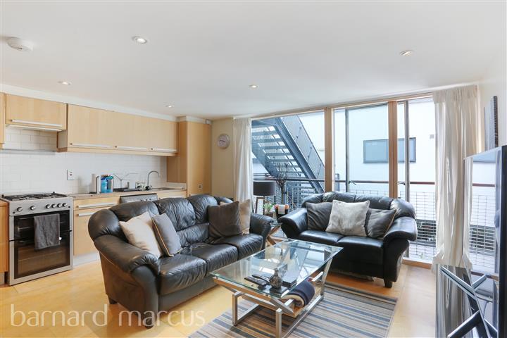 2 bed Apartment for rent in Camberwell. From Barnard Marcus Lettings - Kennington Lettings