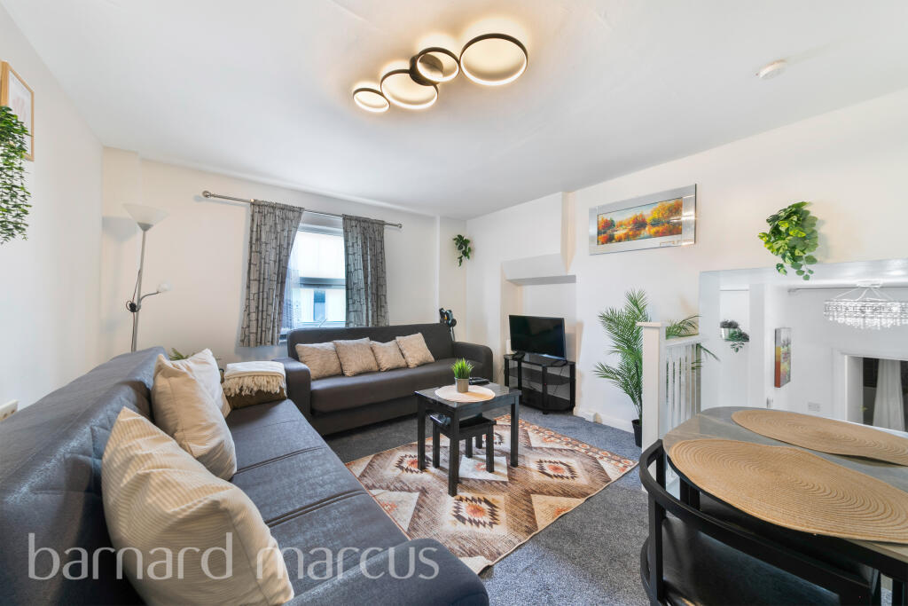 1 bed 1st Floor Flat for rent in Camberwell. From Barnard Marcus Lettings - Kennington Lettings