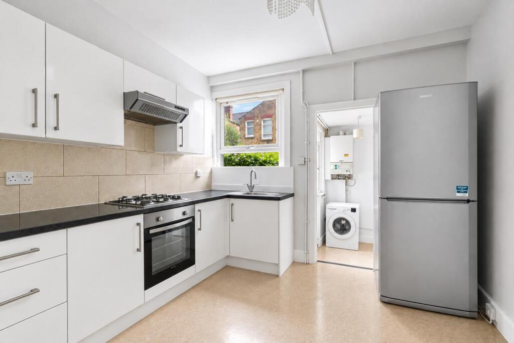 2 bed Apartment for rent in London. From Barnard Marcus Lettings - Kennington Lettings