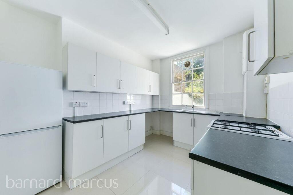 4 bed Detached for rent in London. From Barnard Marcus Lettings - Kennington Lettings 4 bed Detached for rent in London. From Barnard Marcus Lettings - Kennington Lettings
