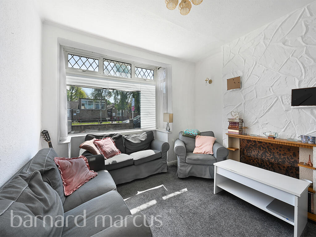 3 bed End of Terrace for rent in Mitcham. From Barnard Marcus Lettings - Morden Lettings