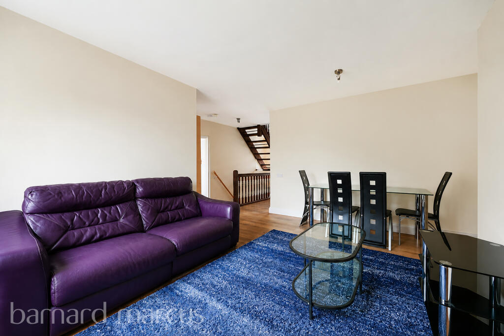 4 bed Annexe for rent in Mitcham. From Barnard Marcus Lettings - Morden Lettings
