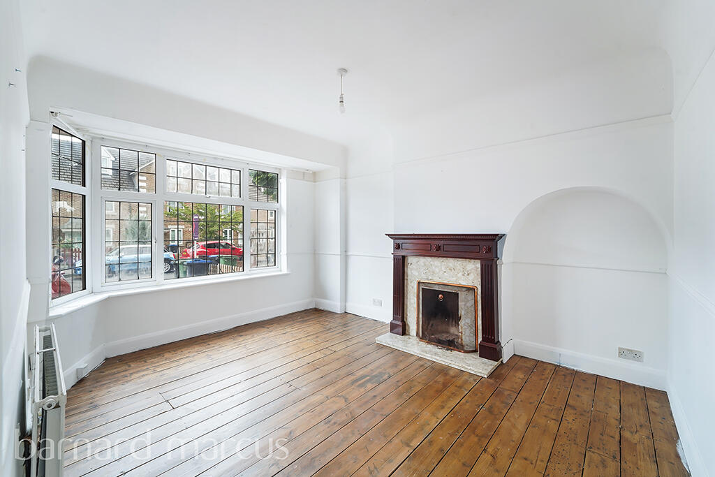 3 bed Mid Terraced House for rent in Mitcham. From Barnard Marcus Lettings - Morden Lettings