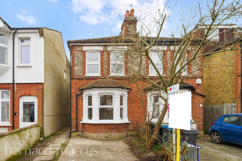 3 bed Detached for rent in New Malden. From Barnard Marcus Lettings - New Malden - Lettings