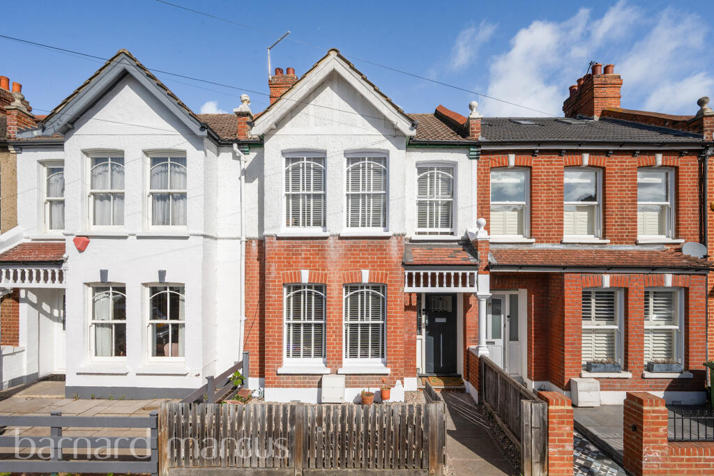 3 bed Detached for rent in New Malden. From Barnard Marcus Lettings - New Malden - Lettings