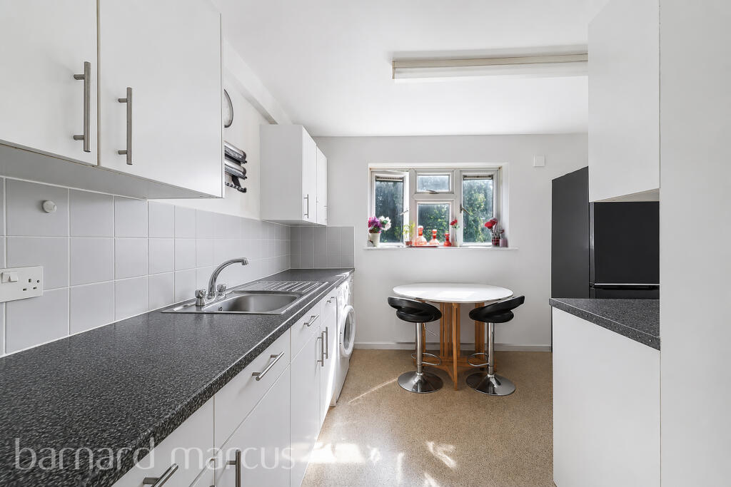 2 bed Detached for rent in New Malden. From Barnard Marcus Lettings - New Malden - Lettings 2 bed Detached for rent in New Malden. From Barnard Marcus Lettings - New Malden - Lettings