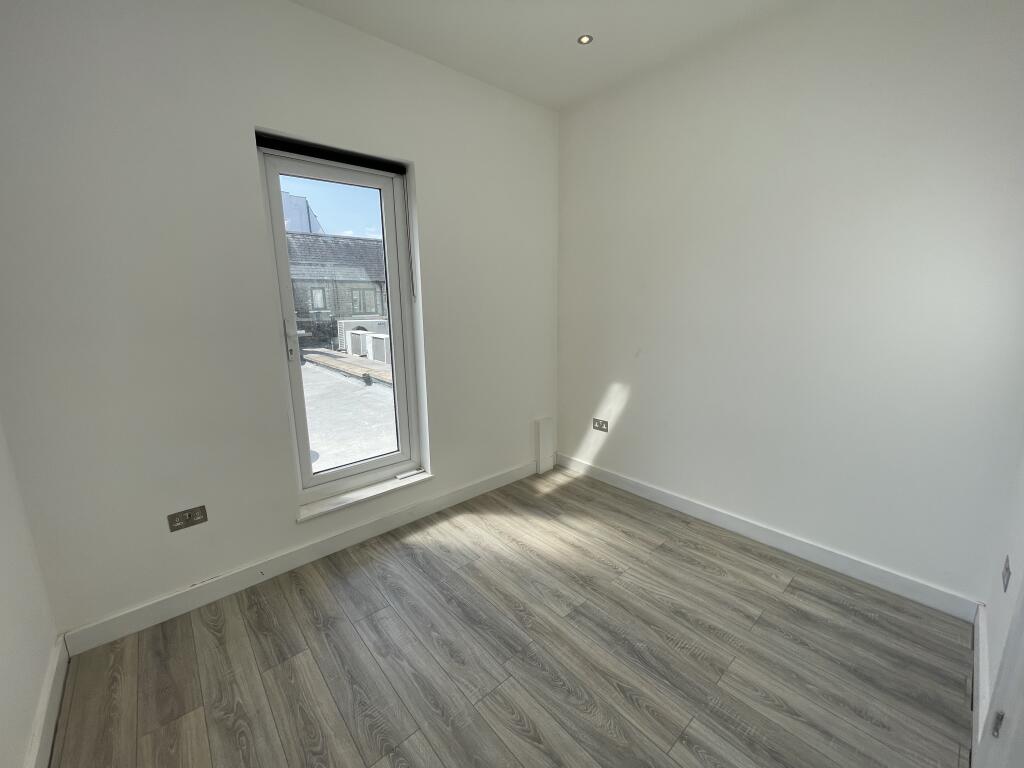 0 bed Studio for rent in London. From Barnard Marcus Lettings - North Finchley Lettings