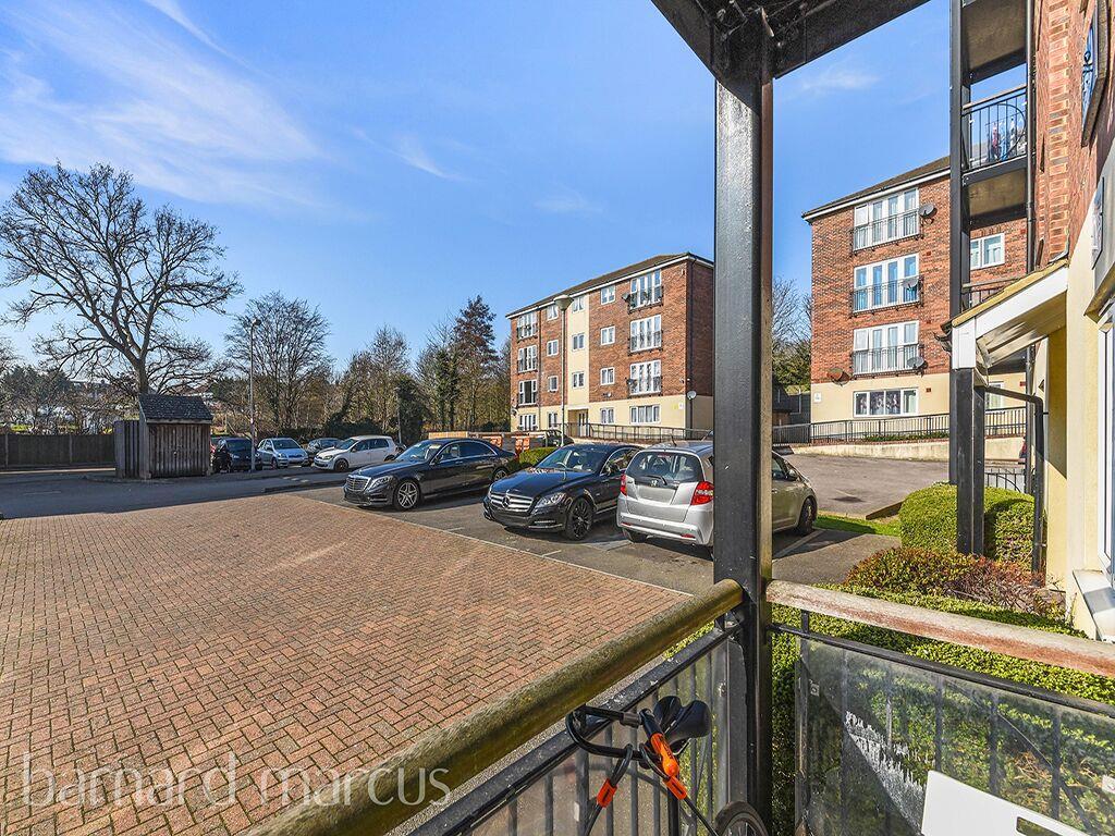 2 bed Apartment for rent in Friern Barnet. From Barnard Marcus Lettings - North Finchley Lettings 2 bed Apartment for rent in Friern Barnet. From Barnard Marcus Lettings - North Finchley Lettings