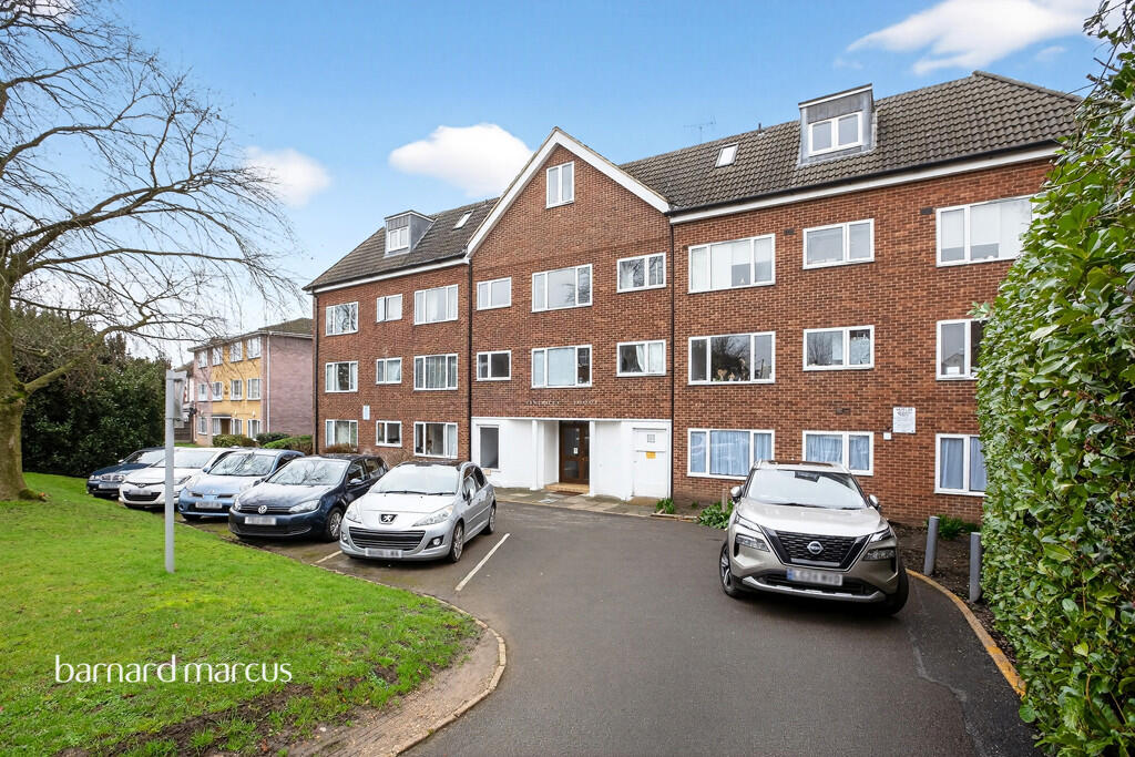 1 bed Apartment for rent in Friern Barnet. From Barnard Marcus Lettings - North Finchley Lettings