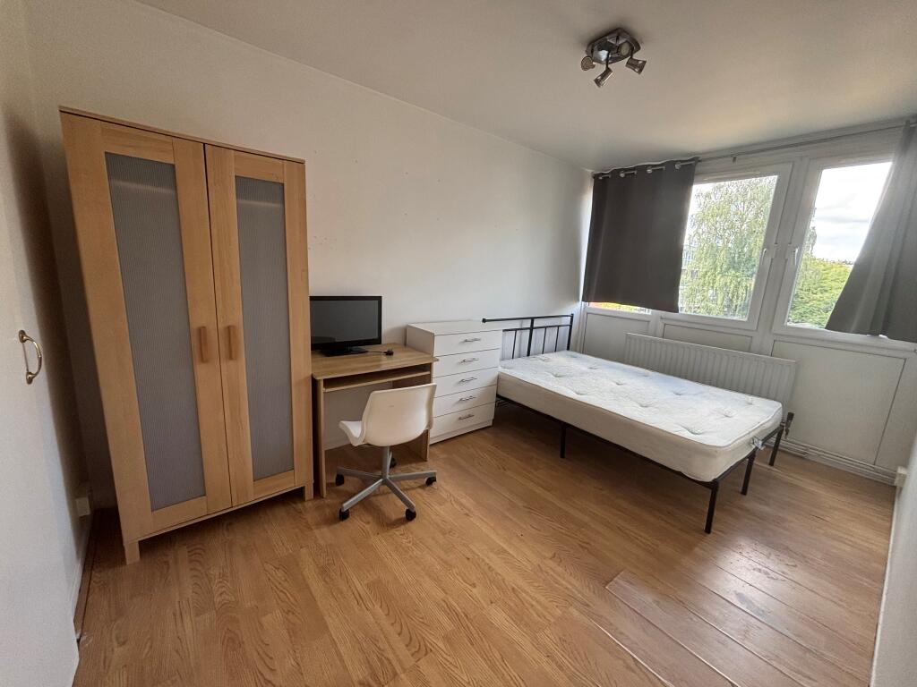 4 bed Annexe for rent in Putney. From Barnard Marcus Lettings - Putney Lettings 4 bed Annexe for rent in Putney. From Barnard Marcus Lettings - Putney Lettings