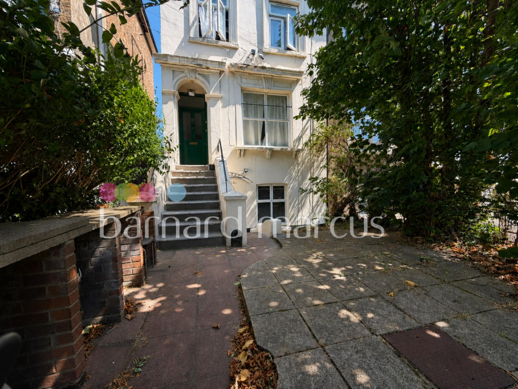 1 bed 1st Floor Flat for rent in Croydon. From Barnard Marcus Lettings - South Croydon Lettings 1 bed 1st Floor Flat for rent in Croydon. From Barnard Marcus Lettings - South Croydon Lettings