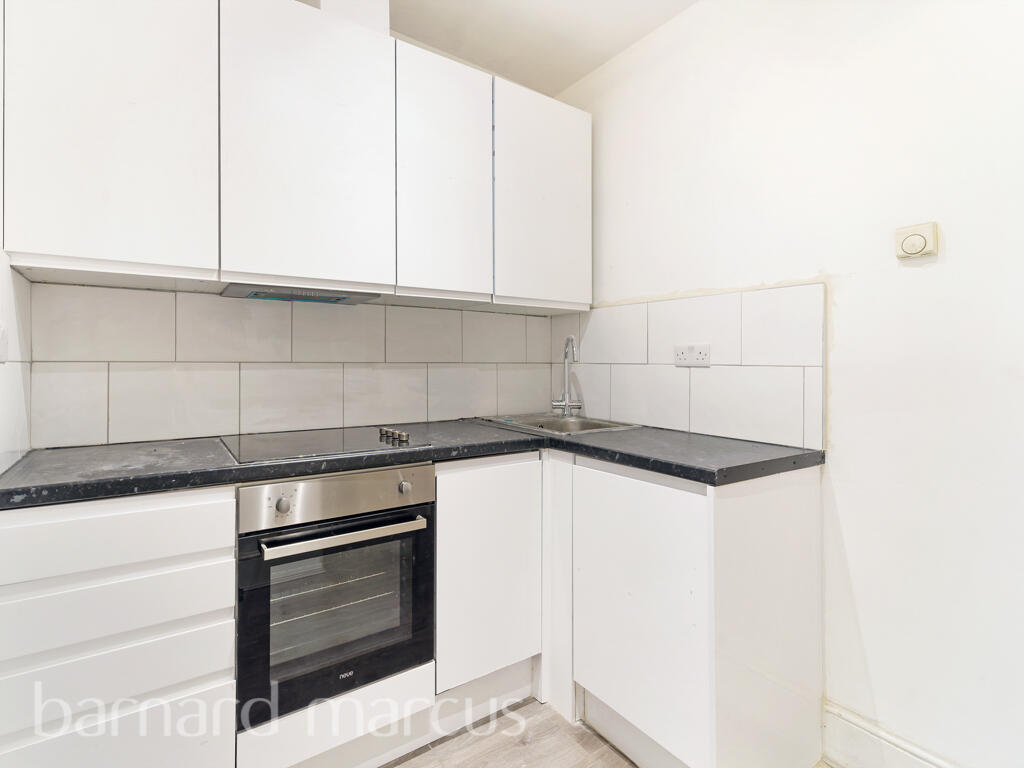 2 bed Apartment for rent in London. From Barnard Marcus Lettings - Streatham Lettings